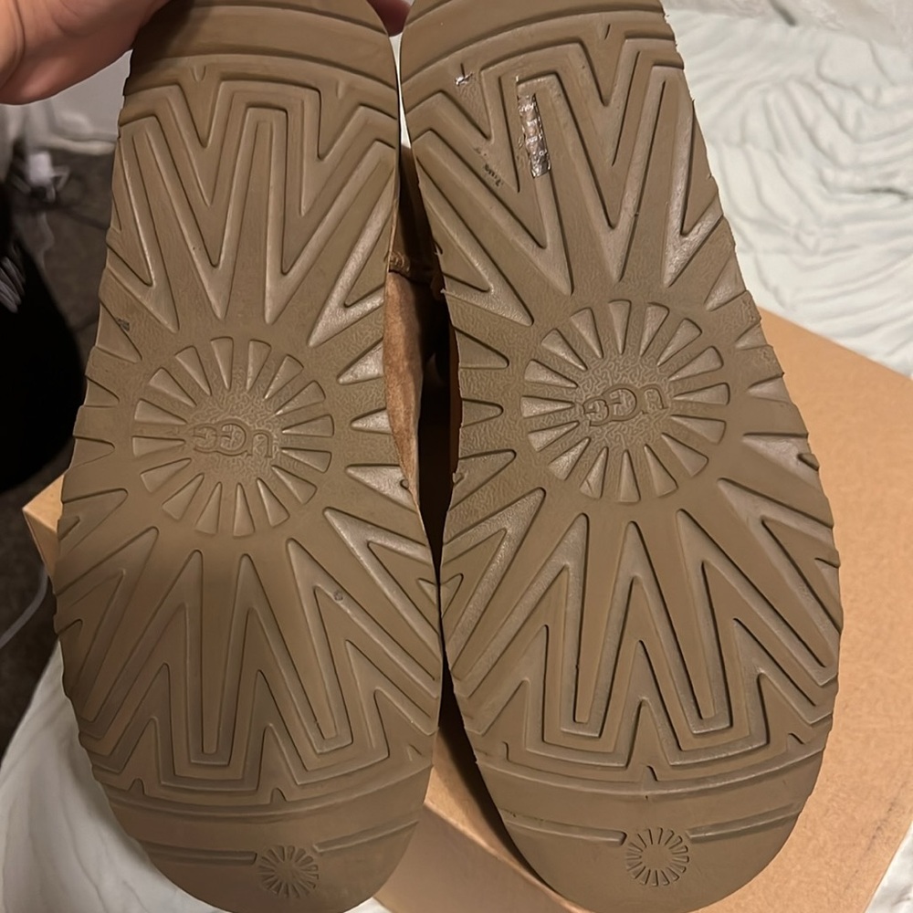 Authentic Ugg Classic Mini Ii. - image 4